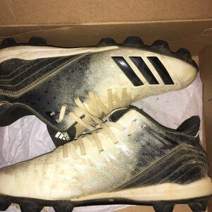 Boys Adidas Low Baseball Cleats